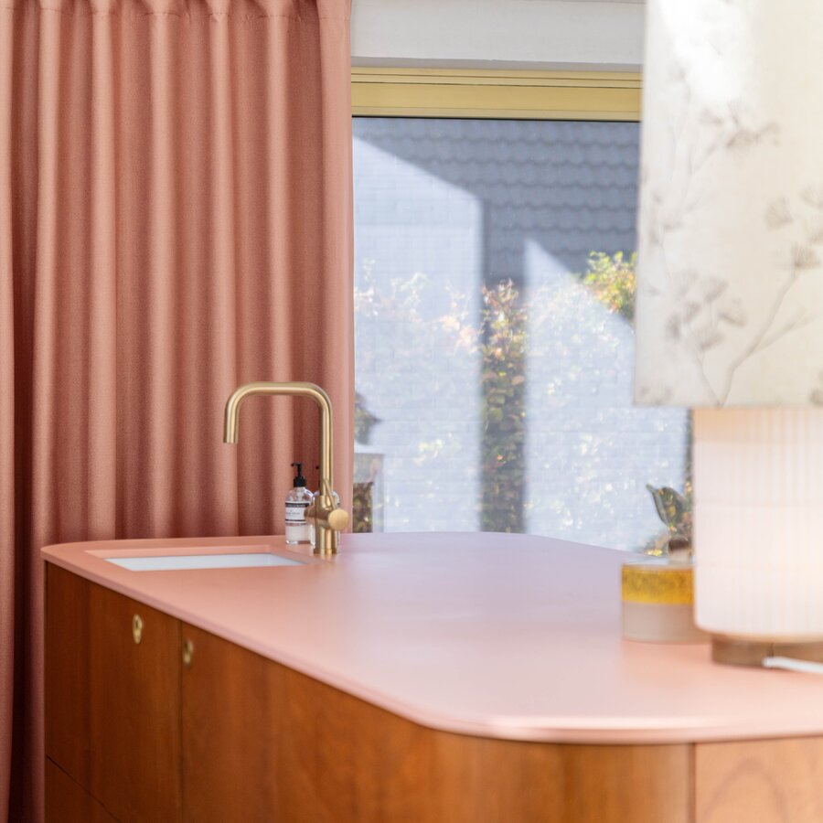 Sarteneja R6 - Midimalisme